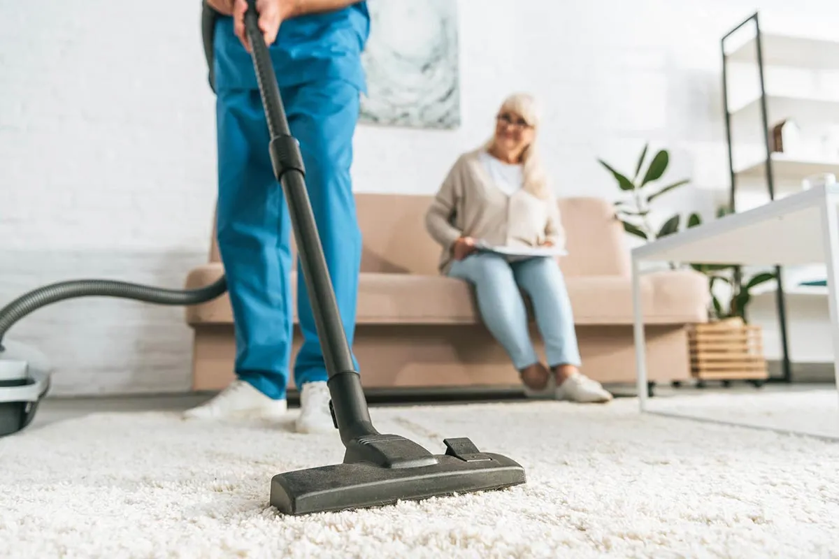 Sara Clean Limpieza Residencias De Ancianos Banner | LUISA LORENZO ORTIZ